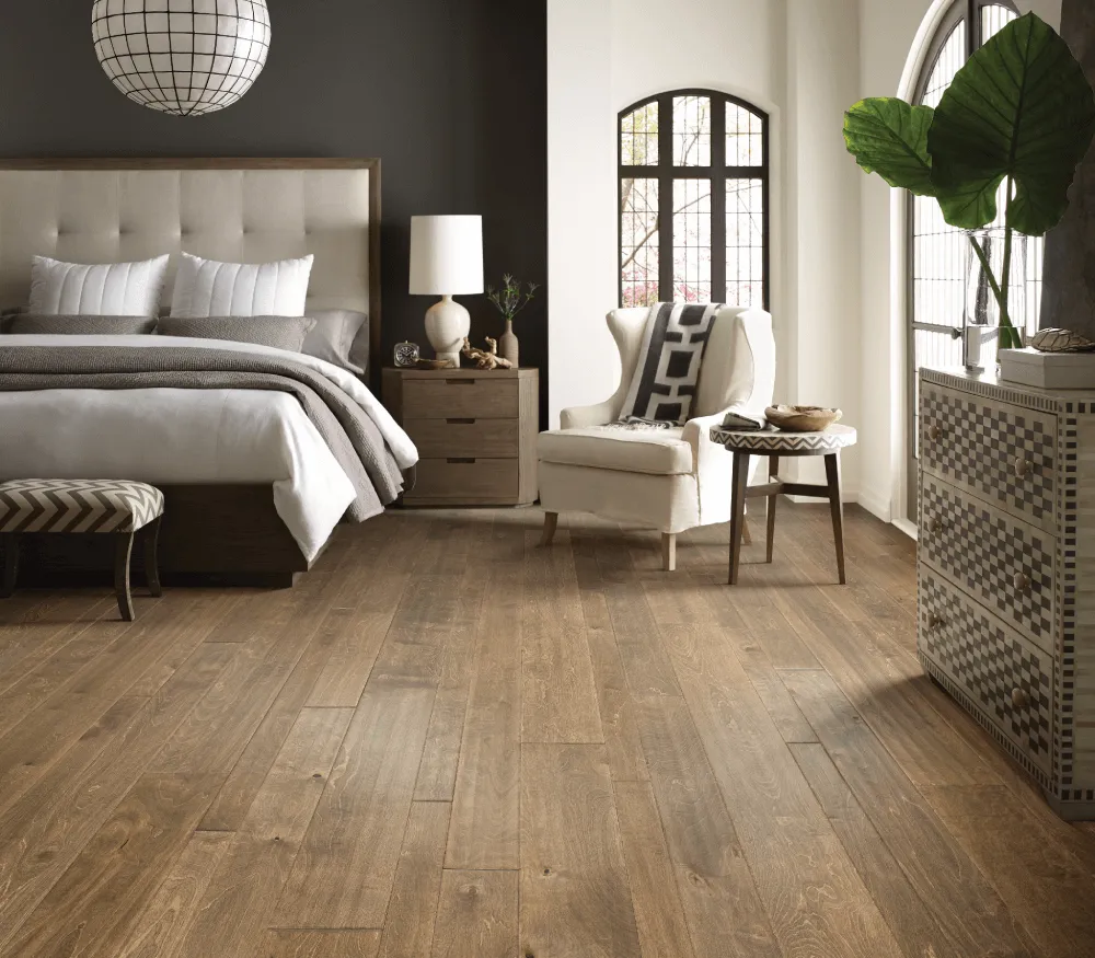 Bedroom Hardwood flooring | I & J Carpets, Inc.